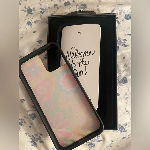 Wildflower iphone 12 case - Picture 3 of 3